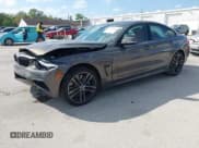 ✅ 2018 BMW 4 Series 440i • VIN: WBA4J5C54JBF07315 • Lot: 41738540. Wystawiony na IAAI z przebiegiem 74 577 mil. Bezpłatny archiwum sprzedaży aukcyjnych z USA i szczegółowy raport historii pojazdu na DreamBid. Zdjęcie 2.