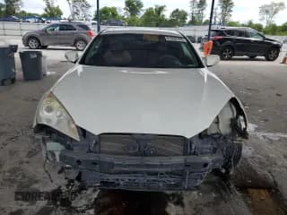 ✅ 2011 Hyundai Genesis Coupe Track • VIN: KMHHU6KH1BU047851 • Lot: 61639165. Wystawiony na Copart z przebiegiem 185 849 mil. Bezpłatny archiwum sprzedaży aukcyjnych z USA i szczegółowy raport historii pojazdu na DreamBid. Zdjęcie 5.