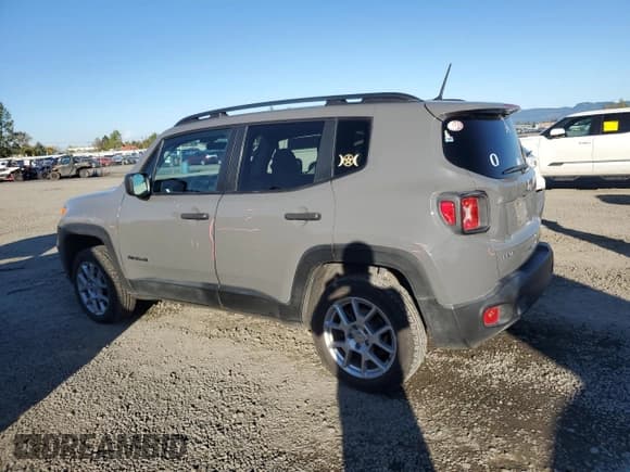 ✅ 2019 Jeep Renegade Sport • VIN: ZACNJBAB2KPK56827 • Lot: 82485895. Wystawiony na Copart z przebiegiem 95 850 mil. Bezpłatny archiwum sprzedaży aukcyjnych z USA i szczegółowy raport historii pojazdu na DreamBid. Zdjęcie 2.