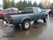 ✅ 1993 Toyota Pickup SR5 • VIN: JT4VN13G5P5104664 • Лот: 92746735. Опубликован ранее на Copart с пробегом 233 787 миль. Бесплатный доступ к архиву аукционных продаж из США и подробный отчёт об истории автомобиля на DreamBid. Изображение 3.