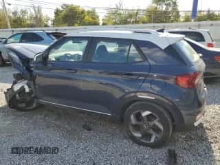 2021 Hyundai Venue SEL z VIN KMHRC8A35MU099656, wystawiony jako Copart lot #72031364 z przebiegiem Nie podano mil oraz Szkoda całkowita • Salvage title. Historia ofert i sprzedaży dostępna na DreamBid. Obrazek 2.