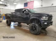 ✅ 2018 Ram 3500 Laramie • VIN: 3C63R3ML2JG387096 • Лот: 55330025. Опубликован ранее на Copart с пробегом 75 386 миль. Бесплатный доступ к архиву аукционных продаж из США и подробный отчёт об истории автомобиля на DreamBid. Изображение 4.