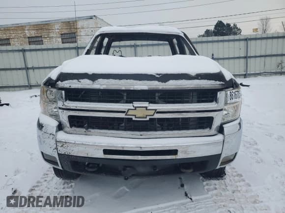 ✅ 2009 Chevrolet Silverado 2500HD LT • VIN: 1GCHK53639F178926 • Лот: 86167054. Опубликован ранее на Copart с пробегом Не указан. Бесплатный доступ к архиву аукционных продаж из США и подробный отчёт об истории автомобиля на DreamBid. Изображение 5.