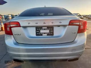 ✅ 2015 Volvo S60 T5 Drive-E Premier • VIN: YV126MFK4F1355600 • Lot: 92586565. Listed on Copart with 128,963 mi. Free auction sales archive from the USA and detailed vehicle history report at DreamBid. Image 6.