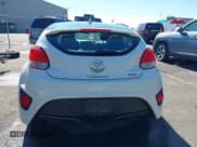 ✅ 2014 Hyundai Veloster Turbo • VIN: KMHTC6AE2EU183673 • Lot: 43193034. Wystawiony na IAAI z przebiegiem 42 726 mil. Bezpłatny archiwum sprzedaży aukcyjnych z USA i szczegółowy raport historii pojazdu na DreamBid. Zdjęcie 16.