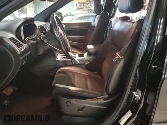 ✅ 2022 Jeep Grand Cherokee Laredo X • VIN: 1C4RJFAG7NC117289 • Lot: 81507925. Listed on Copart with 53,813 mi. Free auction sales archive from the USA and detailed vehicle history report at DreamBid. Image 7.