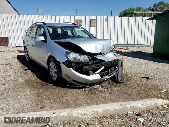 ✅ 2013 Volkswagen Jetta SE • VIN: 3VWPP7AJ3DM611103 • Lot: 85293185. Listed on Copart with 160,513 mi. Free auction sales archive from the USA and detailed vehicle history report at DreamBid. Image 13.