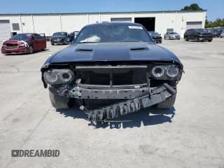 ✅ 2019 Dodge Challenger SXT • VIN: 2C3CDZAG5KH701900 • Lot: 70775285. Wystawiony na Copart z przebiegiem 142 357 mil. Bezpłatny archiwum sprzedaży aukcyjnych z USA i szczegółowy raport historii pojazdu na DreamBid. Zdjęcie 5.
