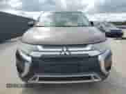 2019 Mitsubishi Outlander ES z VIN JA4AD2A32KZ022197, wystawiony jako Copart lot #80742515 z przebiegiem 207 015 mil mil oraz Czysty tytuł • Clean title. Historia ofert i sprzedaży dostępna na DreamBid. Obrazek 5.