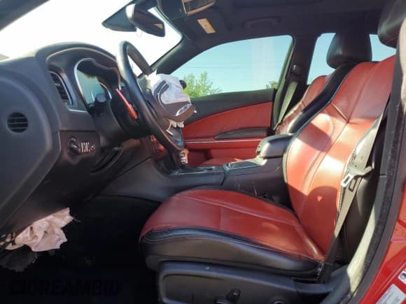 ✅ 2015 Dodge Charger RT • VIN: 2C3CDXCT6FH728897 • Lot: 53646725. Listed on Copart with 98,894 mi. Free auction sales archive from the USA and detailed vehicle history report at DreamBid. Image 7.