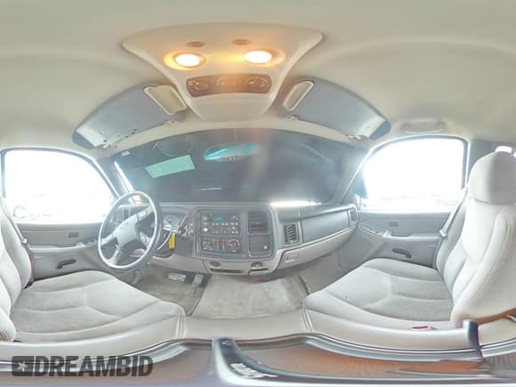 ✅ 2005 Chevrolet Suburban LT • VIN: 3GNEC16Z75G210811 • Лот: 46421295. Опубликован ранее на Copart с пробегом 136 879 миль. Бесплатный доступ к архиву аукционных продаж из США и подробный отчёт об истории автомобиля на DreamBid. Изображение 14.