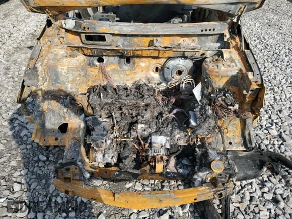 ✅ 2011 Kia Sorento EX • VIN: 5XYKUCA19BG136727 • Lot: 68645695. Listed on Copart with Not provided. Free auction sales archive from the USA and detailed vehicle history report at DreamBid. Image 12.