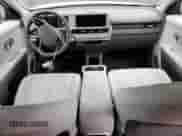 2022 Hyundai Ioniq 5 SEL z VIN KM8KNDAF2NU054559, wystawiony jako Copart lot #41119644 z przebiegiem 25 906 mil mil oraz . Historia ofert i sprzedaży dostępna na DreamBid. Obrazek 8.