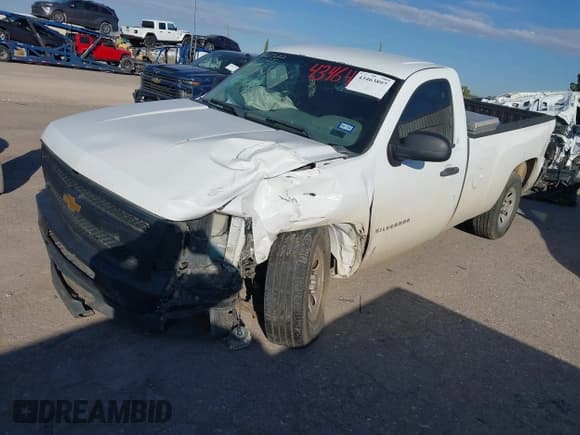 ✅ 2012 Chevrolet Silverado 1500 Work Truck • VIN: 1GCNCPEA4CZ232401 • Лот: 43463897. Опубликован ранее на IAAI с пробегом 164 929 миль. Бесплатный доступ к архиву аукционных продаж из США и подробный отчёт об истории автомобиля на DreamBid. Изображение 17.