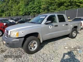 2007 Dodge Dakota ST с VIN 1D7HE28K27S120280, выставлен на аукционе Copart как лот 65228234 с пробегом 186 871 миль миль и Списание • Salvage title. История ставок и продаж доступна на DreamBid. Изображение 1.