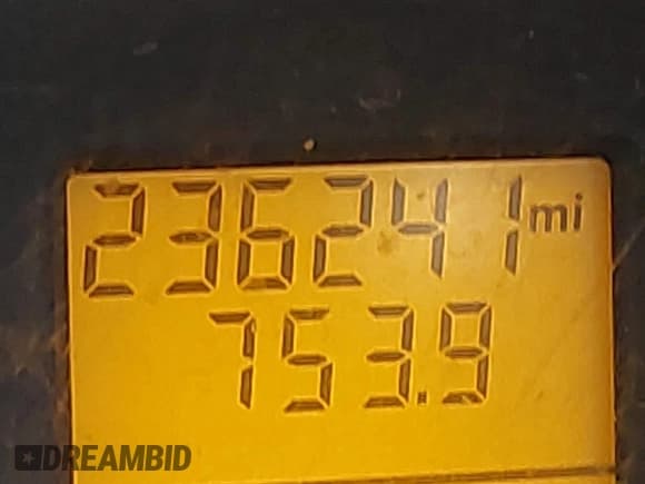 ✅ 2013 Mercedes-Benz Sprinter Cargo • VIN: WD3PE7CC7D5791709 • Lot: 42079122. Wystawiony na IAAI z przebiegiem 236 241 mil. Bezpłatny archiwum sprzedaży aukcyjnych z USA i szczegółowy raport historii pojazdu na DreamBid. Zdjęcie 15.