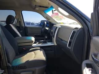 ✅ 2010 Dodge 1500 Laramie • VIN: 1D7RV1CT4AS155294 • Lot: 40390928. Wystawiony na IAAI z przebiegiem 149 394 mil. Bezpłatny archiwum sprzedaży aukcyjnych z USA i szczegółowy raport historii pojazdu na DreamBid. Zdjęcie 5.