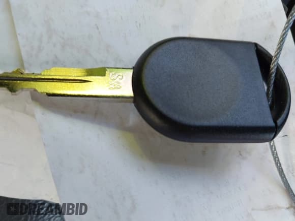 ✅ 2009 Ford F-250 XL • VIN: 1FTSW20529EA81663 • Lot: 43781292. Listed on IAAI with 299,455 mi. Free auction sales archive from the USA and detailed vehicle history report at DreamBid. Image 11.