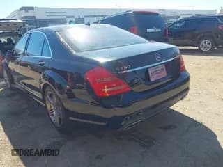 ✅ 2013 Mercedes-Benz S 550 • VIN: WDDNG7DB4DA514848 • Lot: 43463844. Wystawiony na IAAI z przebiegiem 93 870 mil. Bezpłatny archiwum sprzedaży aukcyjnych z USA i szczegółowy raport historii pojazdu na DreamBid. Zdjęcie 3.