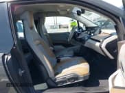 ✅ 2015 BMW i3 • VIN: WBY1Z4C5XFV500489 • Лот: 42876277. Опубликован ранее на IAAI с пробегом 124 289 миль. Бесплатный доступ к архиву аукционных продаж из США и подробный отчёт об истории автомобиля на DreamBid. Изображение 5.