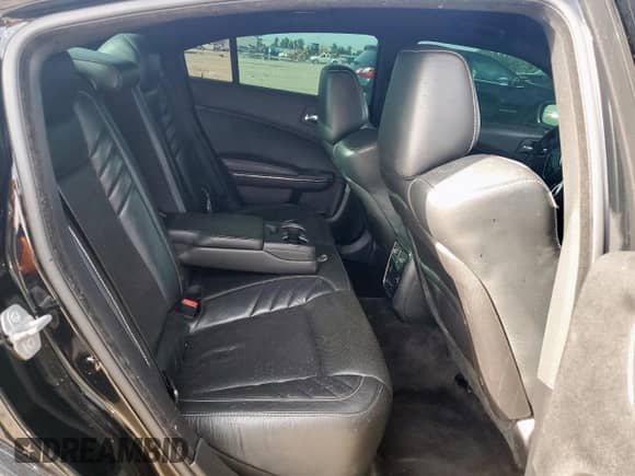 2015 Dodge Charger SRT Hellcat z VIN 2C3CDXL92FH816222, wystawiony jako Copart lot #61643615 z przebiegiem 110 998 mil mil oraz Szkoda całkowita • Salvage title. Historia ofert i sprzedaży dostępna na DreamBid. Obrazek 10.