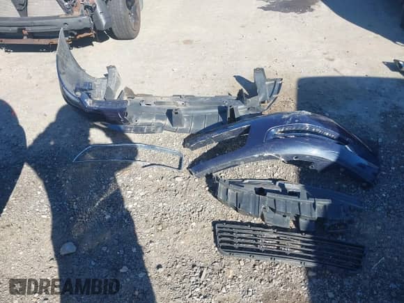 2008 Chevrolet Impala LT z VIN 2G1WT58KX89232846, wystawiony jako IAAI lot #43375805 z przebiegiem 171 174 mil mil oraz . Historia ofert i sprzedaży dostępna na DreamBid. Obrazek 12.