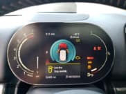 ✅ 2024 MINI Countryman Cooper S • VIN: WMZ53BR08R3R48394 • Lot: 70785384. Listed on Copart with 32,453 mi. Free auction sales archive from the USA and detailed vehicle history report at DreamBid. Image 9.