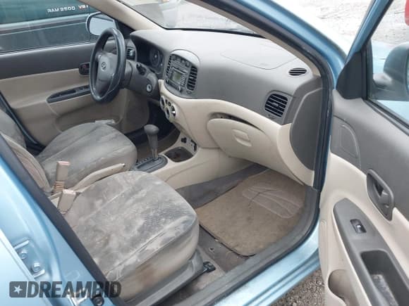 ✅ 2010 Hyundai Accent GLS • VIN: KMHCN4AC1AU500902 • Лот: 41974344. Опубликован ранее на IAAI с пробегом 96 052 миль. Бесплатный доступ к архиву аукционных продаж из США и подробный отчёт об истории автомобиля на DreamBid. Изображение 5.