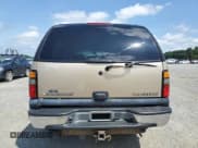 ✅ 2005 Chevrolet Suburban LS • VIN: 1GNFK16Z55J218718 • Lot: 64479405. Listed on Copart with 195,634 mi. Free auction sales archive from the USA and detailed vehicle history report at DreamBid. Image 6.