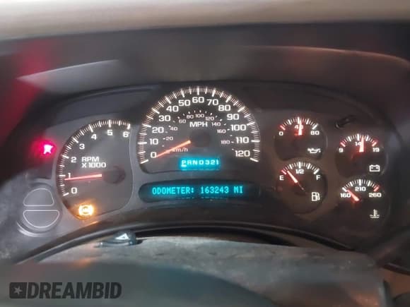 ✅ 2003 Chevrolet Suburban LT • VIN: 1GNFK16Z43J193565 • Лот: 41683918. Опубликован ранее на IAAI с пробегом 163 243 миль. Бесплатный доступ к архиву аукционных продаж из США и подробный отчёт об истории автомобиля на DreamBid. Изображение 7.