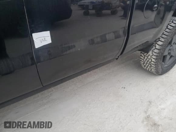 ✅ 2015 Chevrolet Silverado 2500HD LT • VIN: 1GC2KVE84FZ104171 • Лот: 76992994. Опубликован ранее на Copart с пробегом 169 484 миль. Бесплатный доступ к архиву аукционных продаж из США и подробный отчёт об истории автомобиля на DreamBid. Изображение 12.