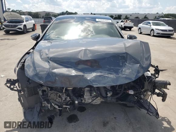 ✅ 2024 Volkswagen Golf GTI 380 S • VIN: WVWHA7CD8RW152416 • Лот: 67045085. Опубликован ранее на Copart с пробегом 19 373 миль. Бесплатный доступ к архиву аукционных продаж из США и подробный отчёт об истории автомобиля на DreamBid. Изображение 5.