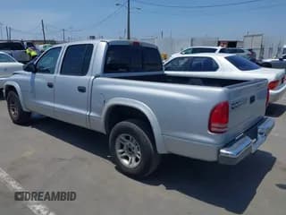 ✅ 2002 Dodge Dakota SLT • VIN: 1B7HL48N92S714721 • Lot: 42495510. Wystawiony na IAAI z przebiegiem 195 609 mil. Bezpłatny archiwum sprzedaży aukcyjnych z USA i szczegółowy raport historii pojazdu na DreamBid. Zdjęcie 3.