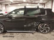 ✅ 2022 Mitsubishi Outlander SEL • VIN: JA4J4VA80NZ073506 • Lot: 43682538. Listed on IAAI with 53,722 mi. Free auction sales archive from the USA and detailed vehicle history report at DreamBid. Image 14.