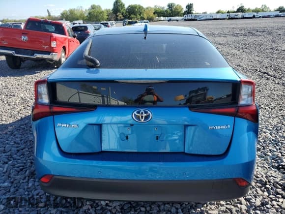 ✅ 2022 Toyota Prius L Eco • VIN: JTDKAMFU9N3157958 • Lot: 84006115. Listed on Copart with 109,652 mi. Free auction sales archive from the USA and detailed vehicle history report at DreamBid. Image 6.