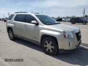 ✅ 2015 GMC Terrain SLE • VIN: 2GKFLWEK2F6104573 • Lot: 56318495. Listed on Copart with 113,623 mi. Free auction sales archive from the USA and detailed vehicle history report at DreamBid. Image 4.