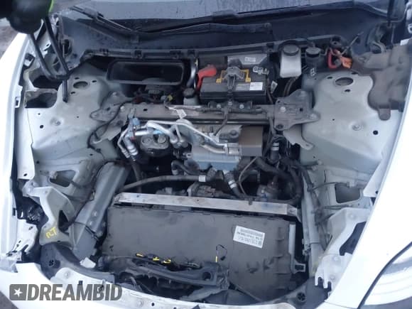 ✅ 2018 Tesla Model 3 Long Range Battery • VIN: 5YJ3E1EB8JF088796 • Lot: 43693681. Wystawiony na IAAI z przebiegiem 69 399 mil. Bezpłatny archiwum sprzedaży aukcyjnych z USA i szczegółowy raport historii pojazdu na DreamBid. Zdjęcie 10.