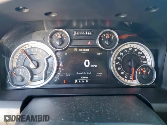 2015 Ram 1500 Outdoorsman z VIN 1C6RR6LT5FS755137, wystawiony jako Copart lot #90287375 z przebiegiem 51 999 mil mil oraz Szkoda całkowita • Salvage title. Historia ofert i sprzedaży dostępna na DreamBid. Obrazek 9.