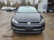 ✅ 2019 Volkswagen Golf S • VIN: 3VW117AU6KM514539 • Lot: 75912654. Wystawiony na Copart z przebiegiem 88 118 mil. Bezpłatny archiwum sprzedaży aukcyjnych z USA i szczegółowy raport historii pojazdu na DreamBid. Zdjęcie 5.
