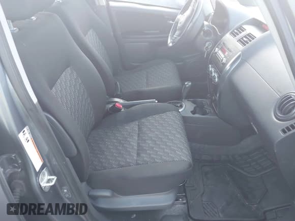 ✅ 2008 Suzuki SX4 • VIN: JS2YB413X85110152 • Лот: 42833800. Опубликован ранее на IAAI с пробегом 193 072 миль. Бесплатный доступ к архиву аукционных продаж из США и подробный отчёт об истории автомобиля на DreamBid. Изображение 5.