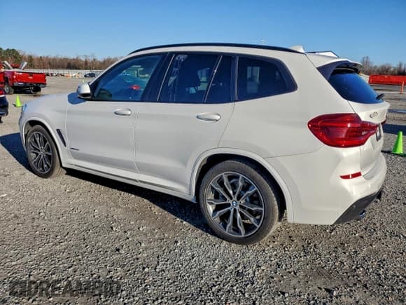 ✅ 2018 BMW X3 xDrive30i • VIN: 5UXTR9C56JLD65881 • Лот: 94118735. Опубликован ранее на Copart с пробегом 161 846 миль. Бесплатный доступ к архиву аукционных продаж из США и подробный отчёт об истории автомобиля на DreamBid. Изображение 2.