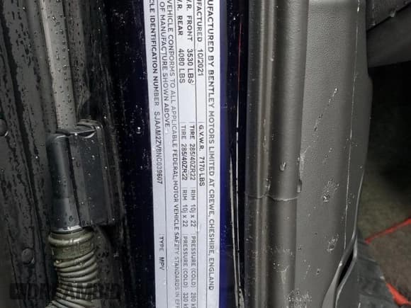 ✅ 2022 Bentley Bentayga V8 • VIN: SJAAM2ZV8NC039607 • Лот: 54888564. Опубликован ранее на Copart с пробегом 15 561 миль. Бесплатный доступ к архиву аукционных продаж из США и подробный отчёт об истории автомобиля на DreamBid. Изображение 14.