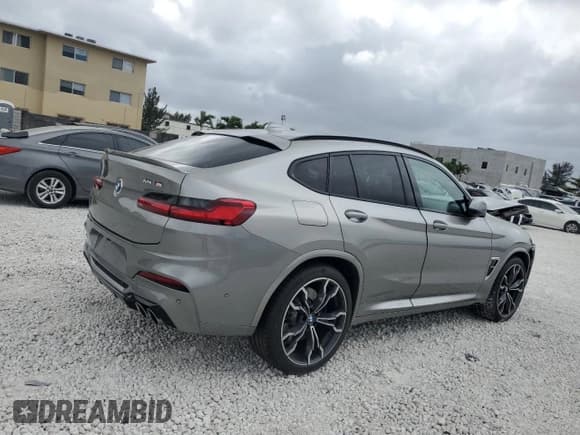 ✅ 2020 BMW X4 M Competition • VIN: 5YMUJ0C0XL9B37676 • Lot: 47757195. Wystawiony na Copart z przebiegiem 17 417 mil. Bezpłatny archiwum sprzedaży aukcyjnych z USA i szczegółowy raport historii pojazdu na DreamBid. Zdjęcie 3.
