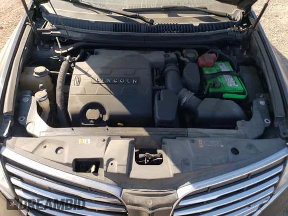 ✅ 2017 Lincoln MKT • VIN: 2LMHJ5NK0HBL01630 • Лот: 80813175. Опубликован ранее на Copart с пробегом 227 296 миль. Бесплатный доступ к архиву аукционных продаж из США и подробный отчёт об истории автомобиля на DreamBid. Изображение 11.