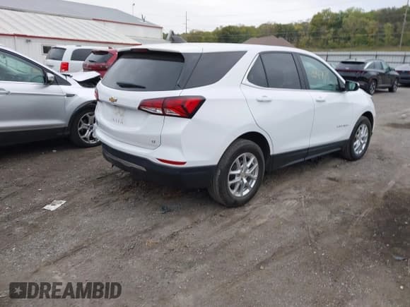 ✅ 2022 Chevrolet Equinox LT • VIN: 3GNAXKEV0NL184650 • Lot: 43347018. Wystawiony na IAAI z przebiegiem 51 201 mil. Bezpłatny archiwum sprzedaży aukcyjnych z USA i szczegółowy raport historii pojazdu na DreamBid. Zdjęcie 4.