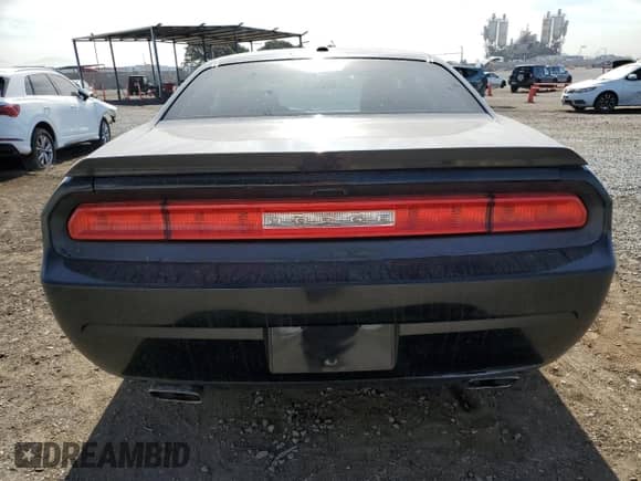 2014 Dodge Challenger R/T 100th Anniversary Appearance z VIN 2C3CDYBT8EH277400, wystawiony jako Copart lot #74794784 z przebiegiem 119 307 mil mil oraz Szkoda całkowita • Salvage title. Historia ofert i sprzedaży dostępna na DreamBid. Obrazek 6.