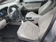 ✅ 2017 Hyundai Sonata Sport • VIN: 5NPE34AF1HH453159 • Лот: 85197715. Опубликован ранее на Copart с пробегом 65 783 миль. Бесплатный доступ к архиву аукционных продаж из США и подробный отчёт об истории автомобиля на DreamBid. Изображение 7.