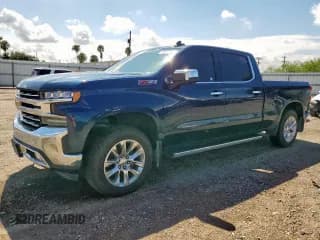 ✅ 2021 Chevrolet Silverado 1500 LTZ • VIN: 3GCUYGET3MG326379 • Lot: 70348725. Wystawiony na Copart z przebiegiem 102 813 mil. Bezpłatny archiwum sprzedaży aukcyjnych z USA i szczegółowy raport historii pojazdu na DreamBid. Zdjęcie 1.