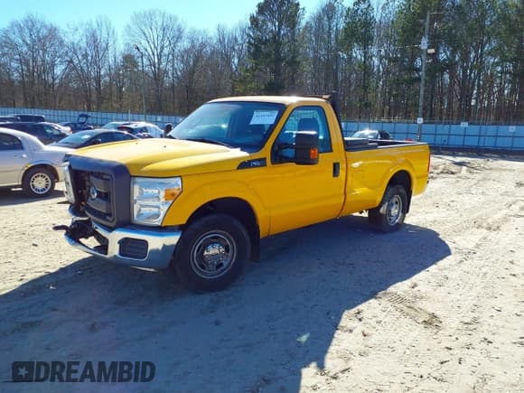 ✅ 2014 Ford F-250 XL • VIN: 1FTBF2A68EEB13811 • Lot: 41357431. Listed on IAAI with 170,221 mi. Free auction sales archive from the USA and detailed vehicle history report at DreamBid. Image 18.