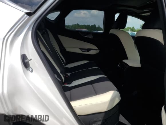 ✅ 2024 Lexus NX 350h • VIN: 2T2AKCEZ3RC029028 • Lot: 64159074. Listed on Copart with 3,694 mi. Free auction sales archive from the USA and detailed vehicle history report at DreamBid. Image 11.